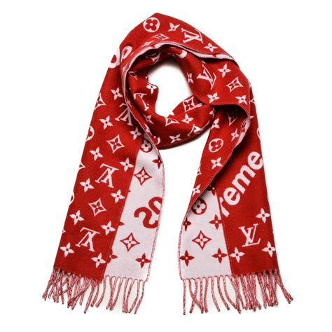 louis vuitton wool scarf.